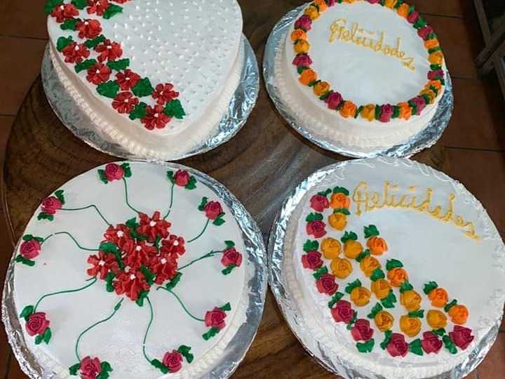 REPOSTERIA Y PANADERIA GENESIS