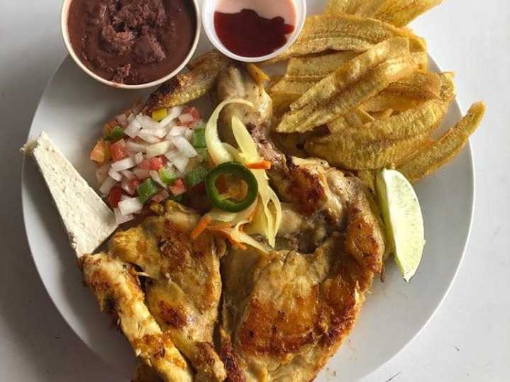 La torre del sabor comidas tipicas