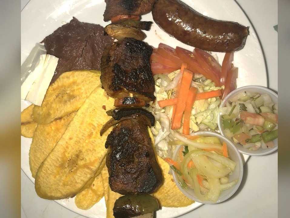 La torre del sabor comidas tipicas