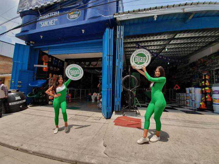 AUTO REPUESTOS Y FERRETERÍA SANCHEZ