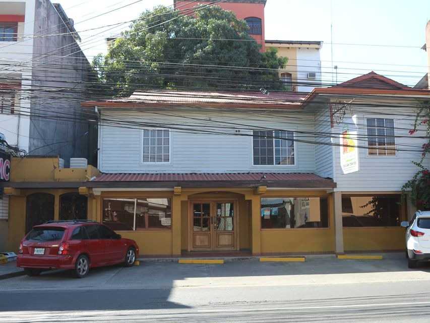 Hotel casa del árbol.