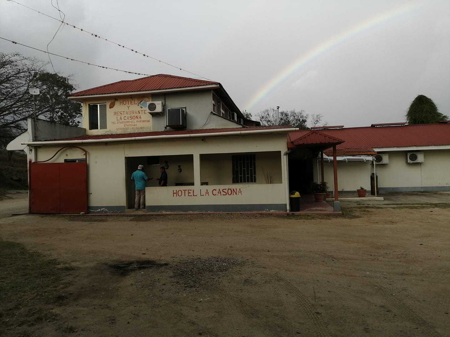 HOTEL Y RESTAURANTE LA CASONA